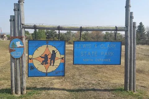 Lewis and Clark State Park
