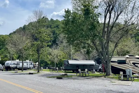 Riveredge RV Park and Log Cabin Rentals