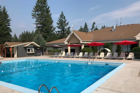 RidgeView Resort