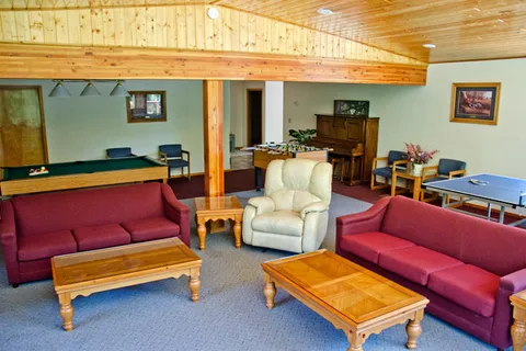 Newport / Little Diamond Lake KOA Holiday