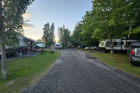 Camping Hatley