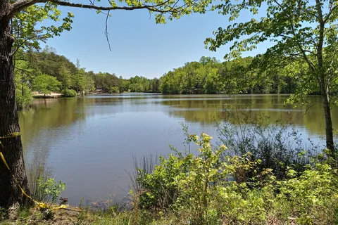 Paradise Lake and Campground