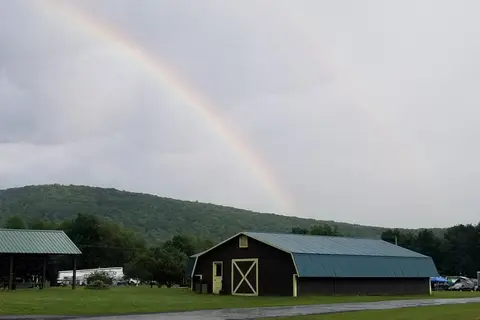 Kellystone Park Campsite