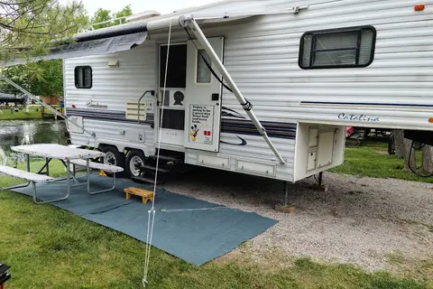 Campers Cove RV and Campground