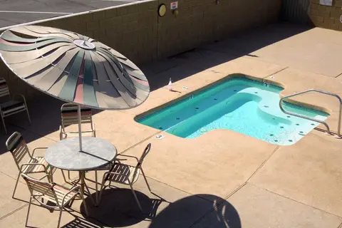 Rancho Rialto MFH and RV Resort
