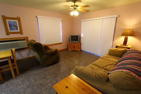 Ozark Cabins RV
