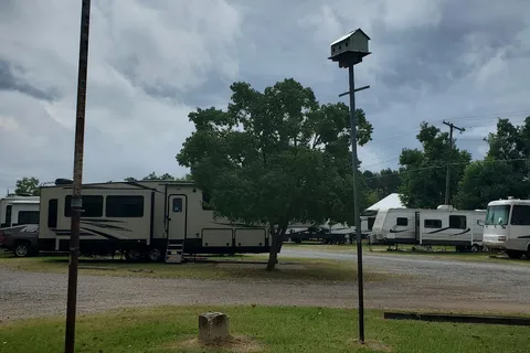 Pavilion RV Park