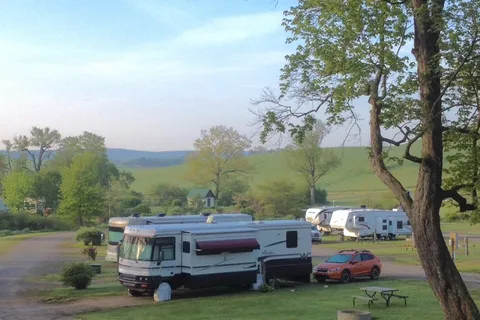 Hickory Hollow Campground