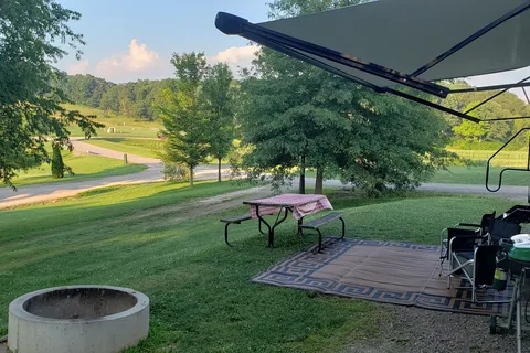 Hickory Hollow Campground