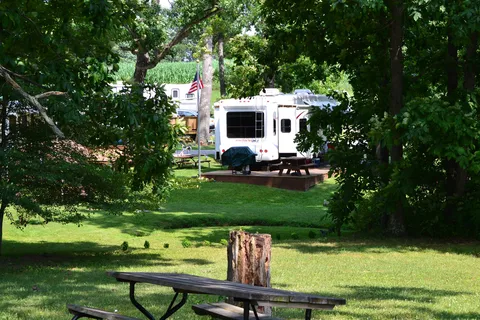 Hickory Hollow Campground