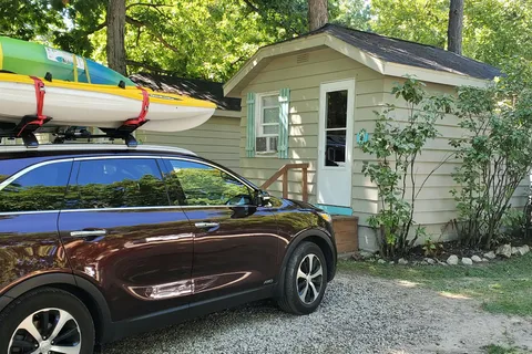 Shade Acres Campground and Cottages