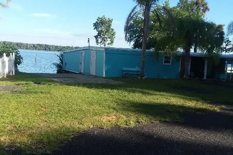 Lynchs Landing RV Park and Cottages
