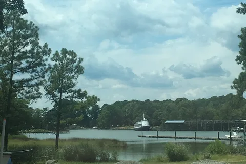 Smith Point Marina