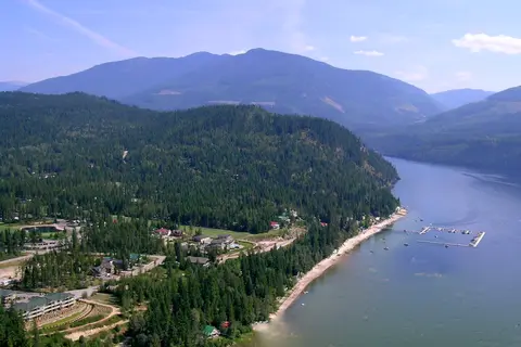 Mabel Lake Resort and Airpark