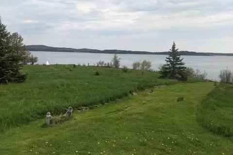 Seaview Campground and Cottages