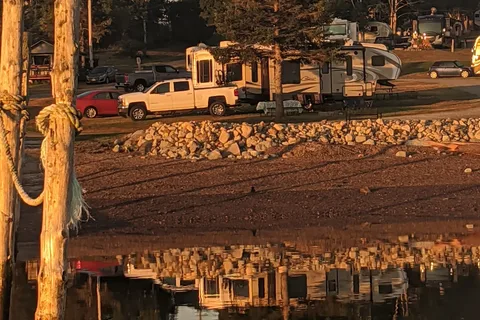 Seaview Campground and Cottages