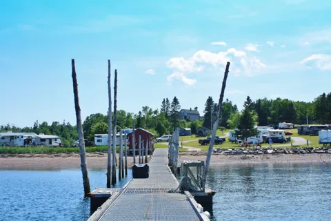 Seaview Campground and Cottages