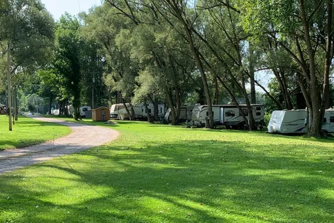 Rivers Crossing Campground and Marina