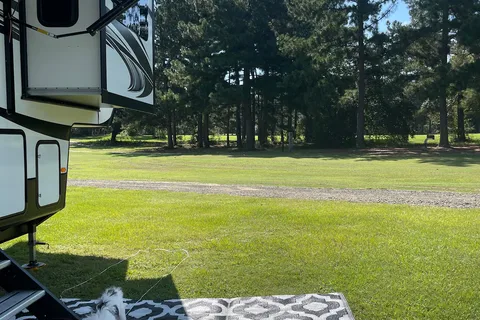 Wanee Lake Golf Course and RV Park