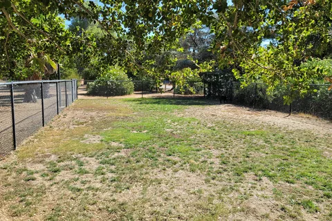 Uvas Pines RV Park