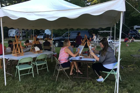 Lake Ivanhoe Inn and Campsites