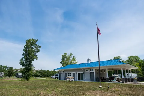 Hidden Ponds RV Resort