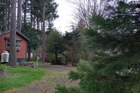 Offut Lake Resort