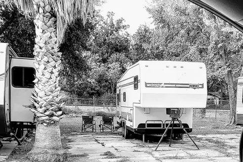 Travelers Paradise RV Park