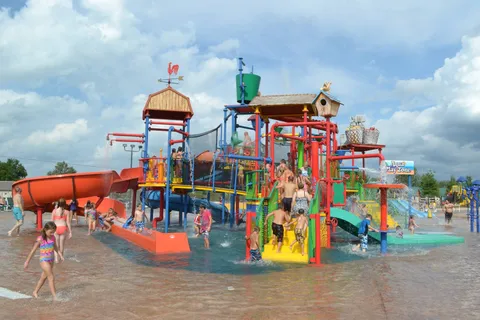 Yogi Bear’s Jellystone Park™ Camp-Resort: Barton Lake