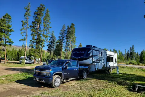 Winding River Resort