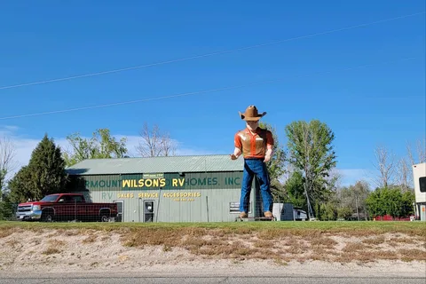 Intermountain Motor Homes and RV Camp