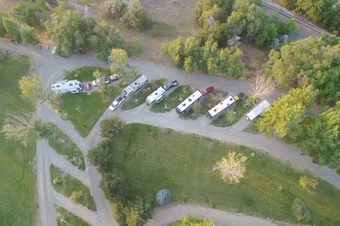 Intermountain Motor Homes and RV Camp