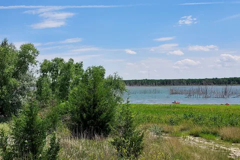 Shady Rest - Prairie Dog State Park