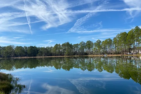 McIntosh Lake RV Park