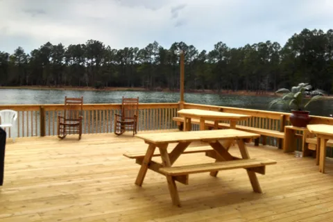 McIntosh Lake RV Park