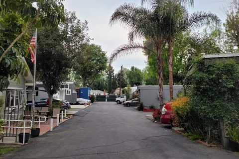 Arbor Mobile Village