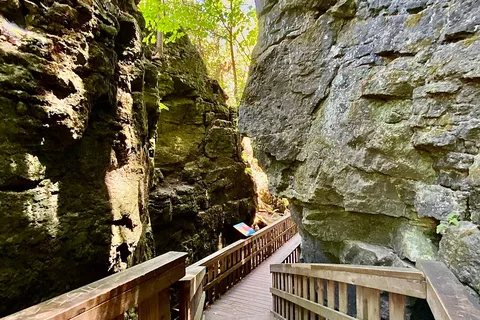 Mono Cliffs Provincial Park