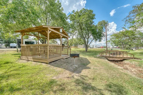 BCs Village 21 RV Park