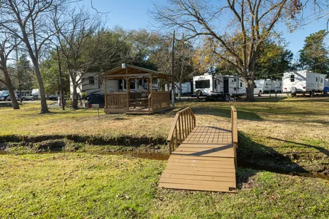 BCs Village 21 RV Park