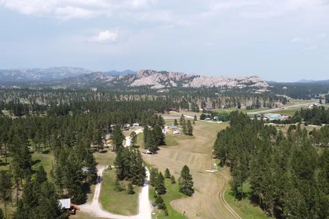 Custer Mountain Cabins and Campground