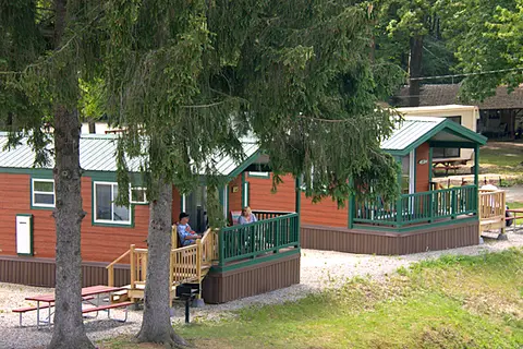 Cozy Oaks RV Resort
