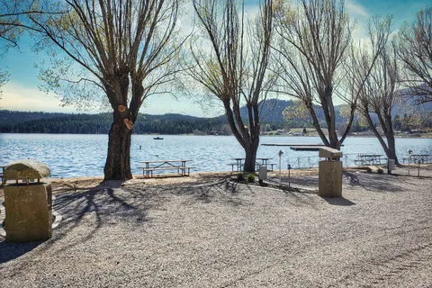 Waitts Lake RV Resort