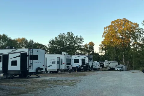 Travelers Camper Park Campground