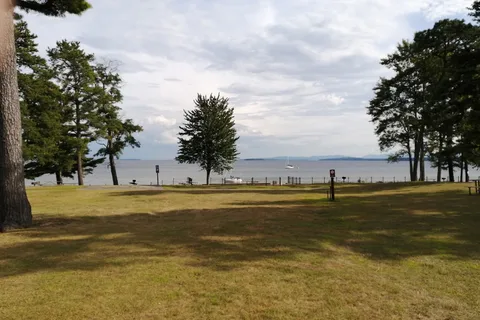 Cumberland Bay State Park