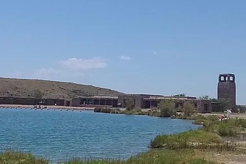 Lea Lake - Bottomless Lakes State Park