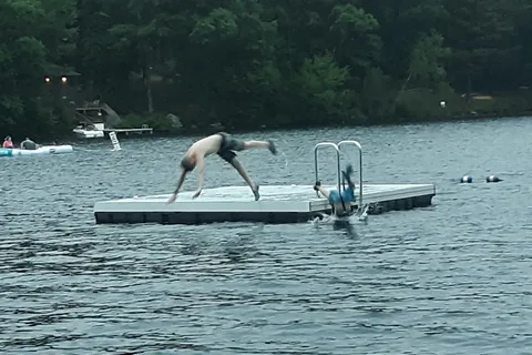 Lake Manchaug Campground