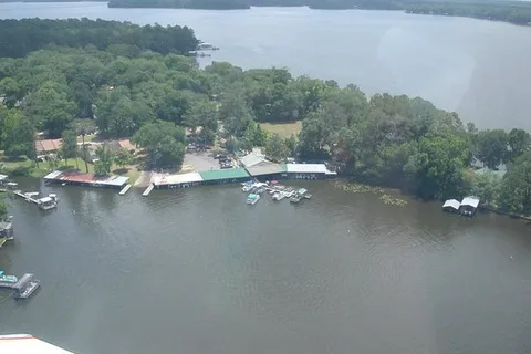 Whippoorwill Sportsman's Lodge