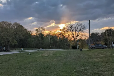 Singing Hills RV Park