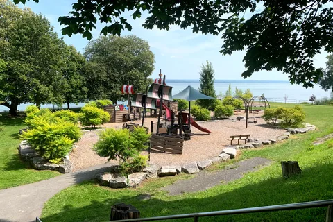 West Side - Cayuga Lake State Park