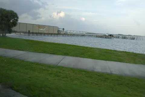 Ocean Breeze Resort